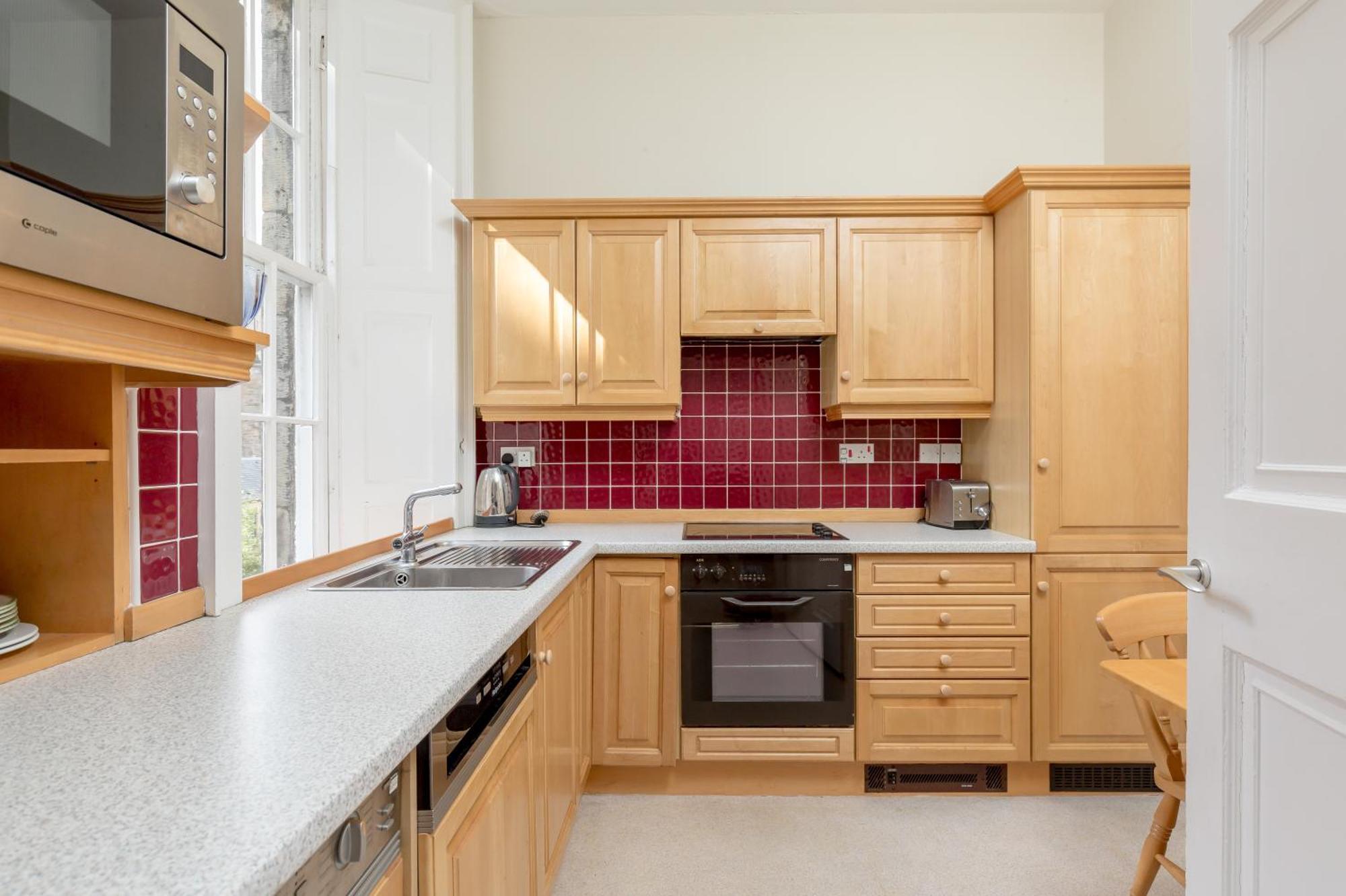 Light And Spacious 2 Bedroom Flat In Heart Of エディンバラ エクステリア 写真